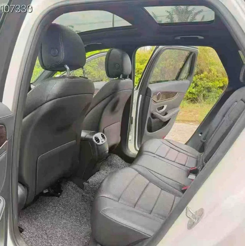 奔驰GLC 后面外观三