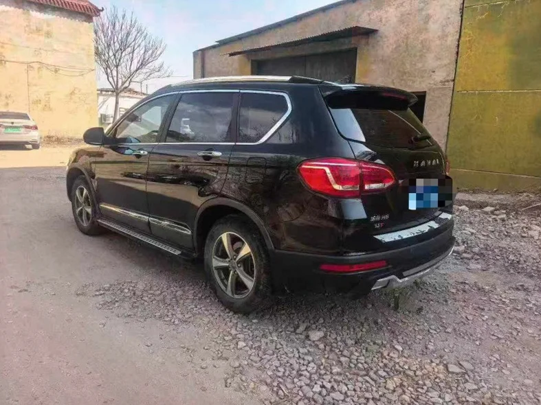 哈弗H6 内饰前排