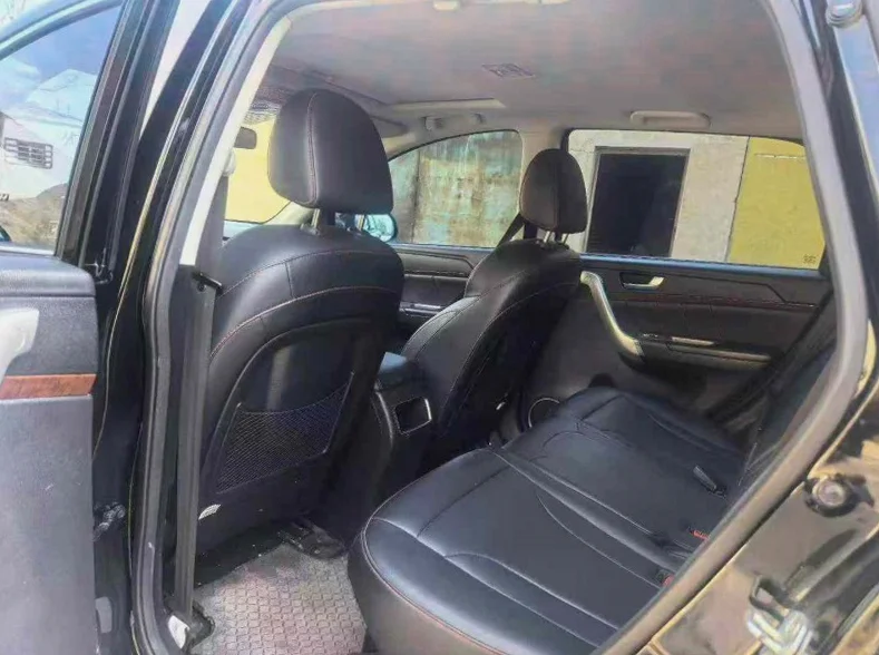 哈弗H6 后面外观一