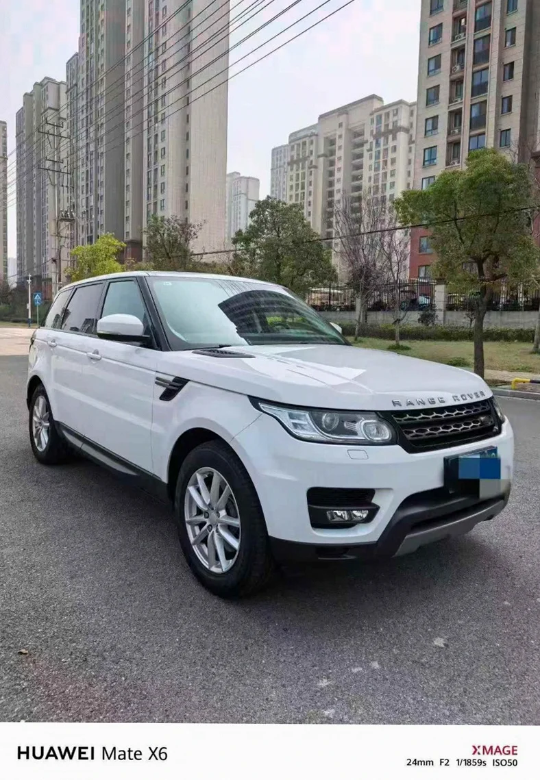 路虎揽胜运动 正面外观三