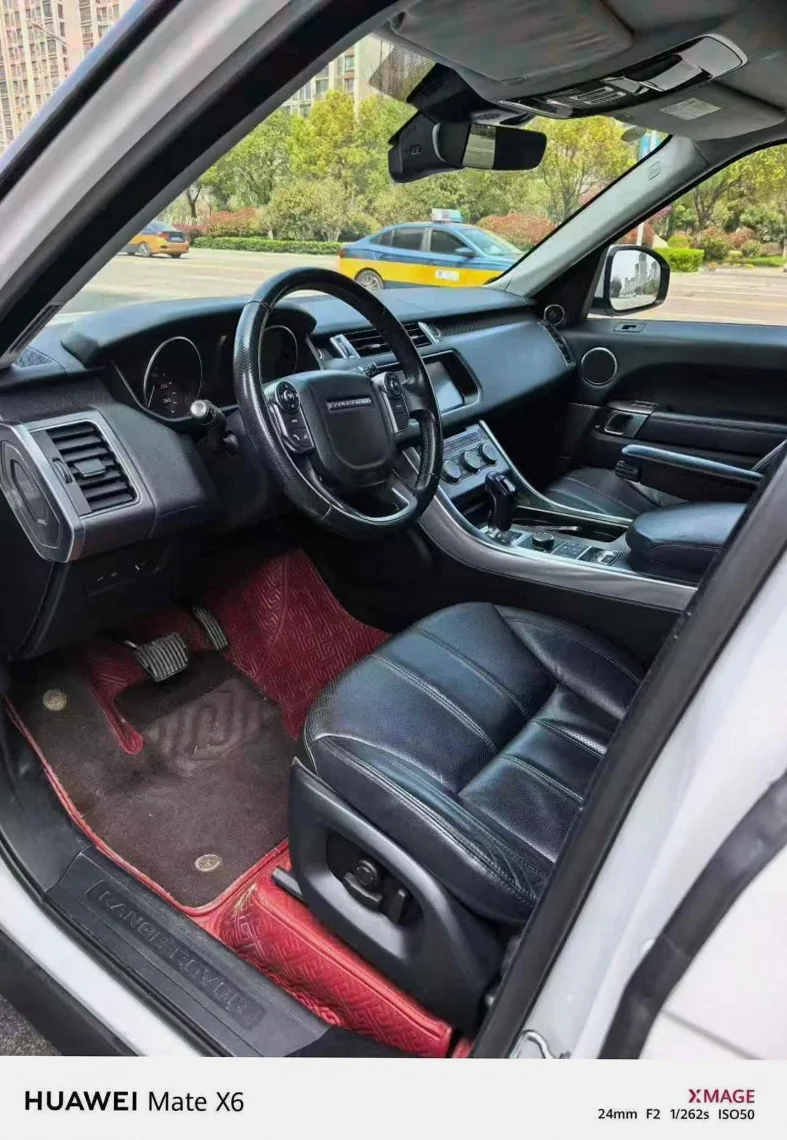 路虎揽胜运动 后面外观三