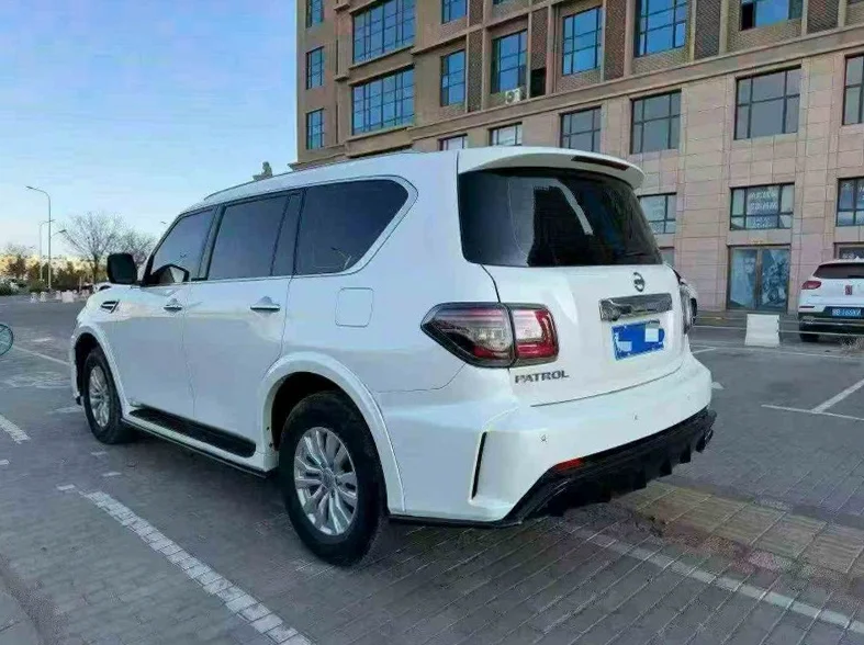 日产途乐 内饰后排