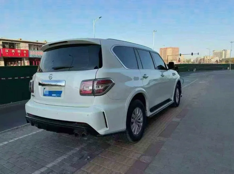 日产途乐 内饰前排