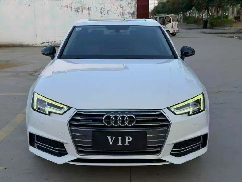 18年奥迪A4L 45TFSI quattro个性运动版