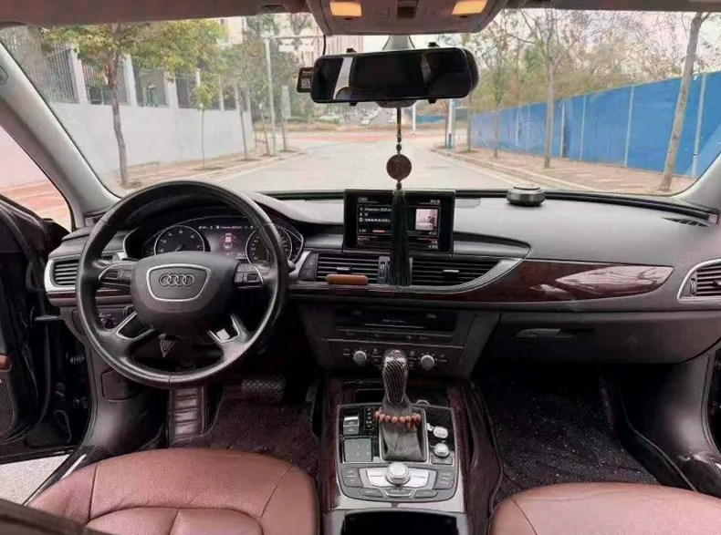 奥迪A6L 后面外观二