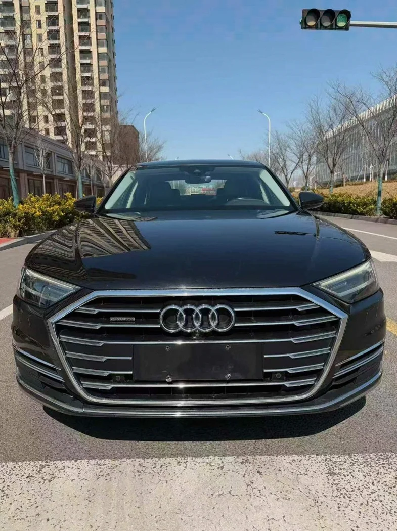 东营2018年奥迪A8L债权车 正面外观一