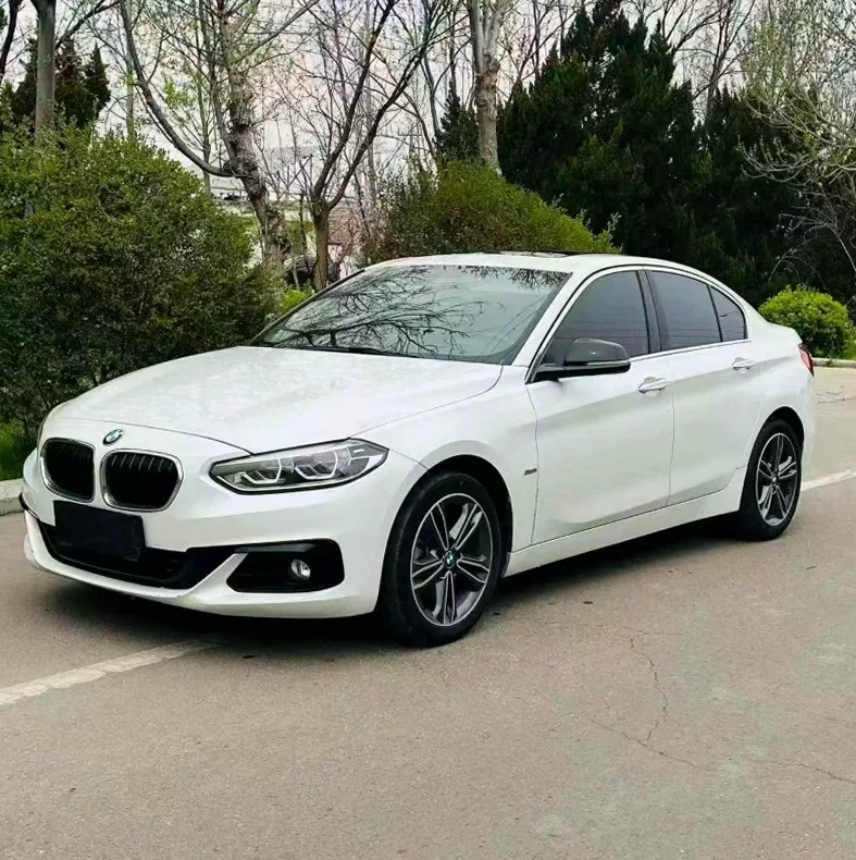 宝马1系 正面外观二