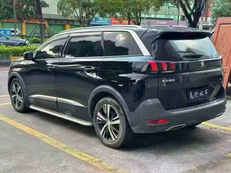 东风标致 内饰后排