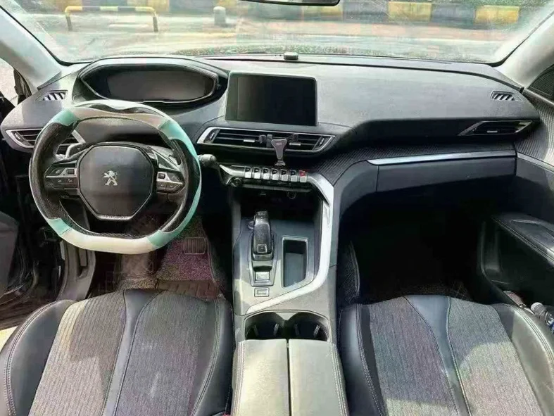 东风标致 后面外观三