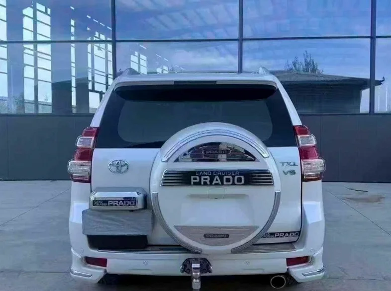 丰田普拉多 后面外观三