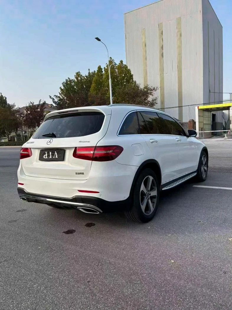 奔驰GLC 后面外观二