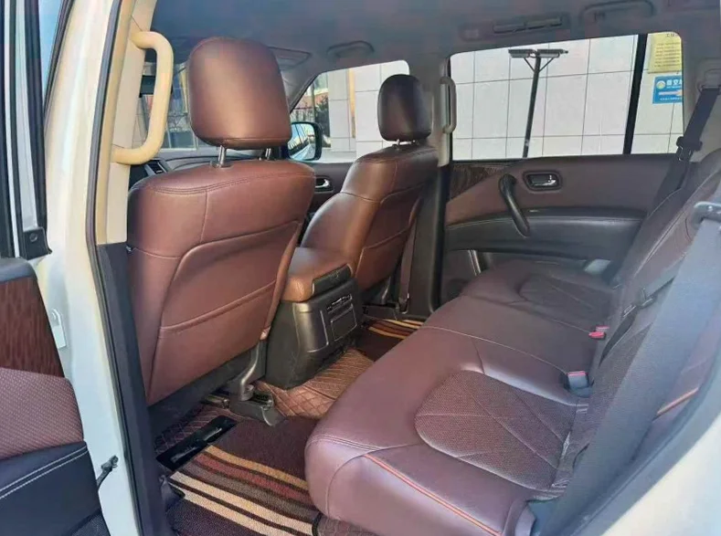 日产途乐 后面外观三