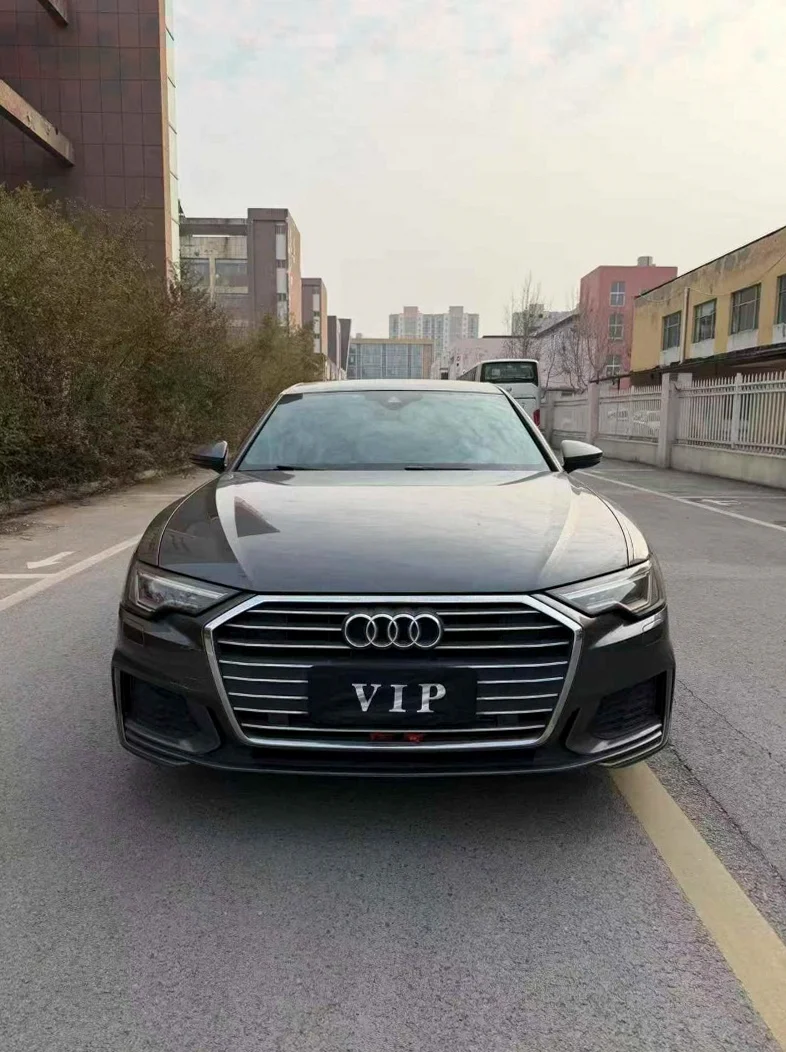 19年奥迪A6L 2.0T自动