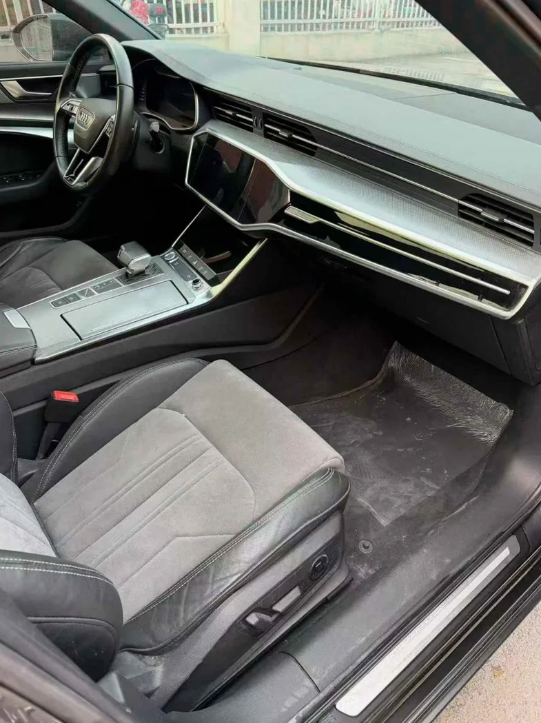 奥迪A6L 后面外观二