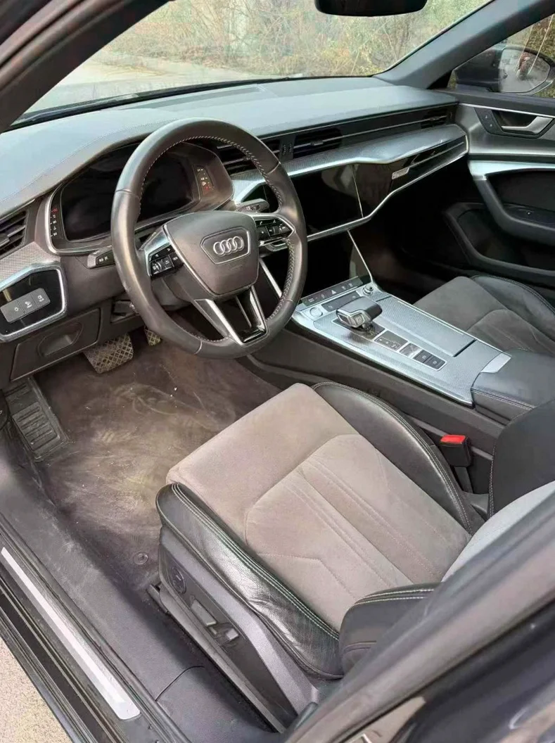 奥迪A6L 后面外观一