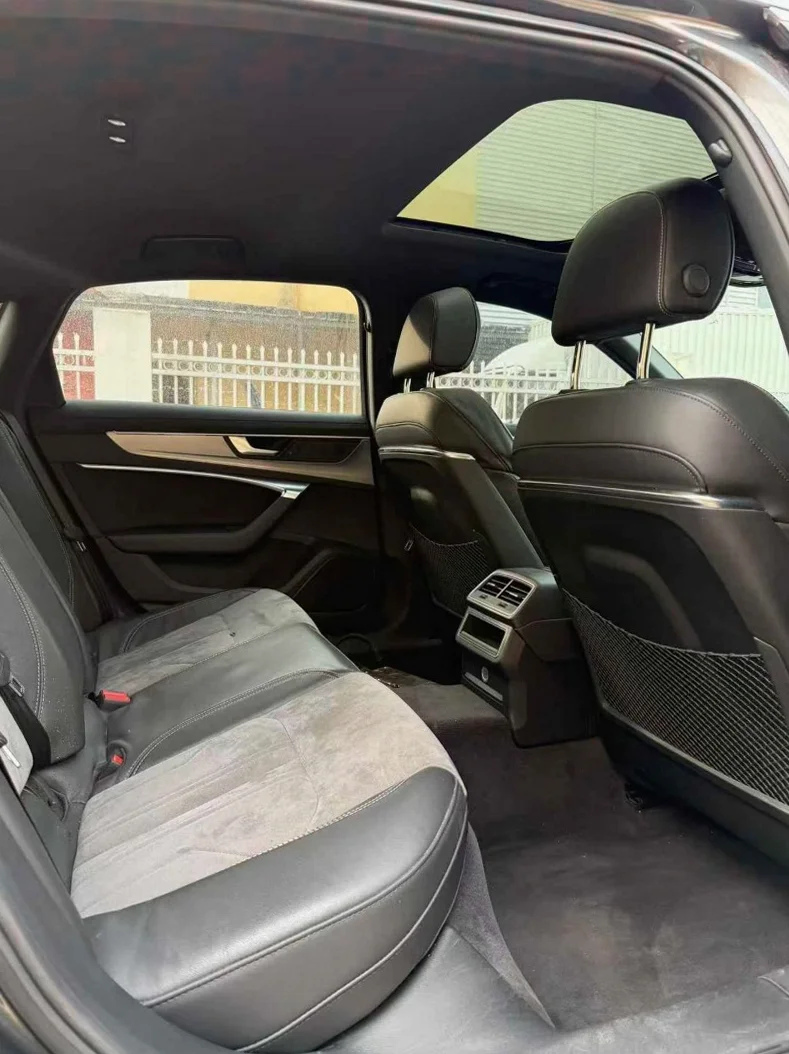 奥迪A6L 后面外观三