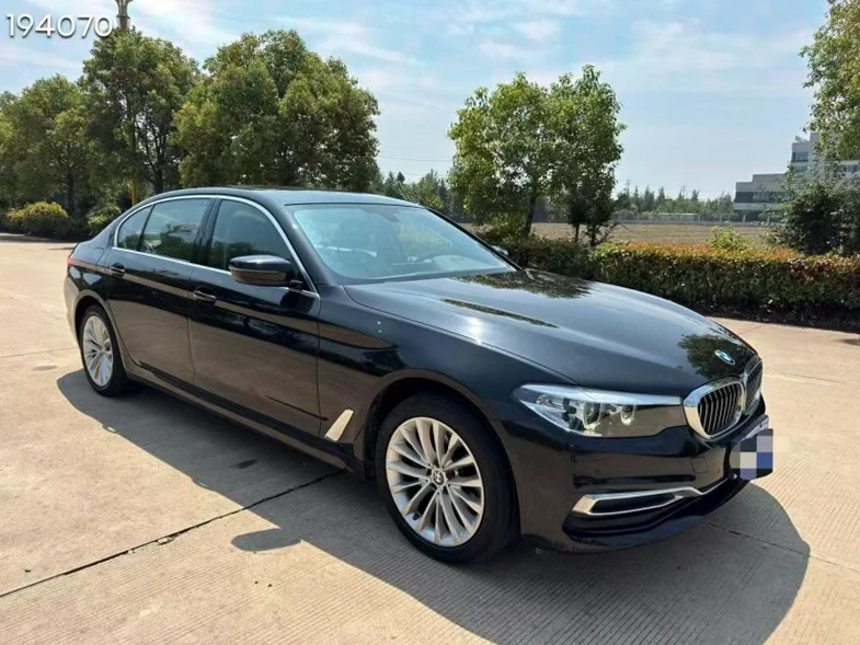 宝马5系 正面外观二