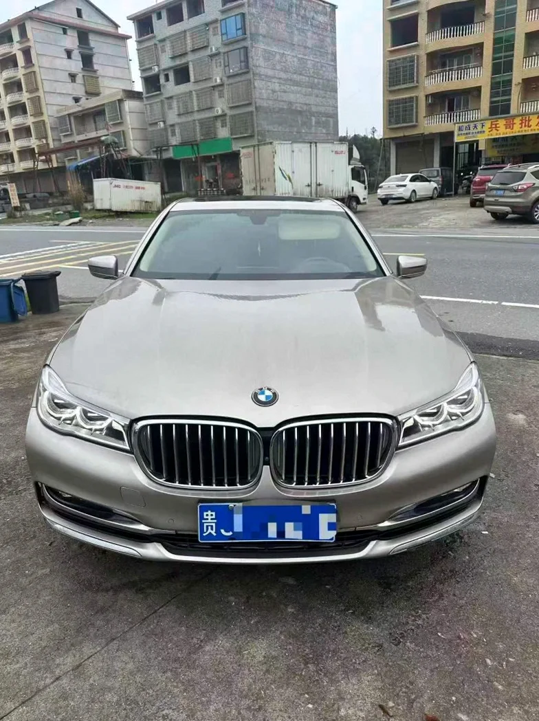 19年宝马7系730
