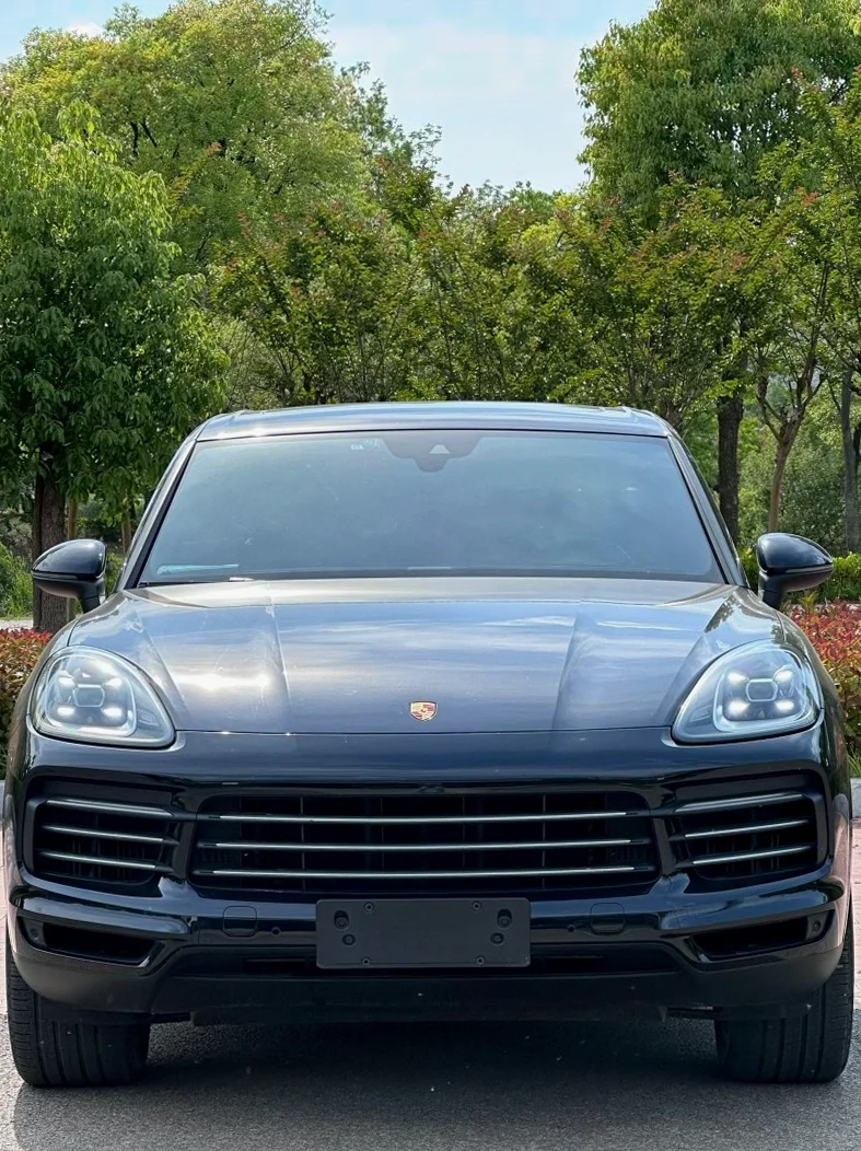 19年保时捷卡宴中规顶配