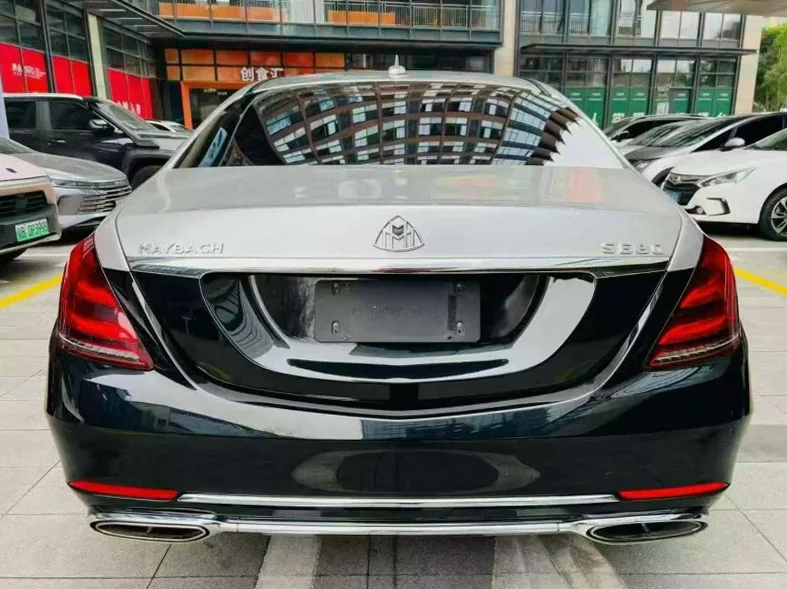 奔驰迈巴赫S级 驾驶室