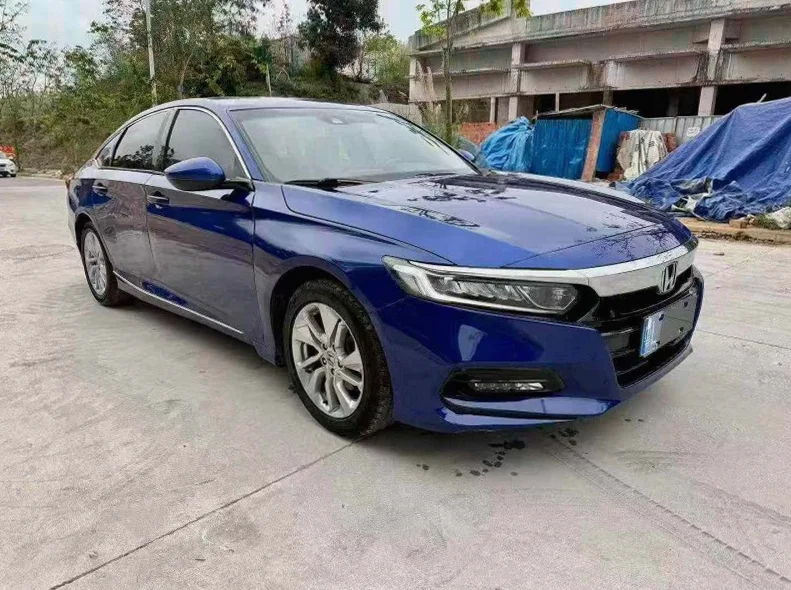 本田雅阁 正面外观二