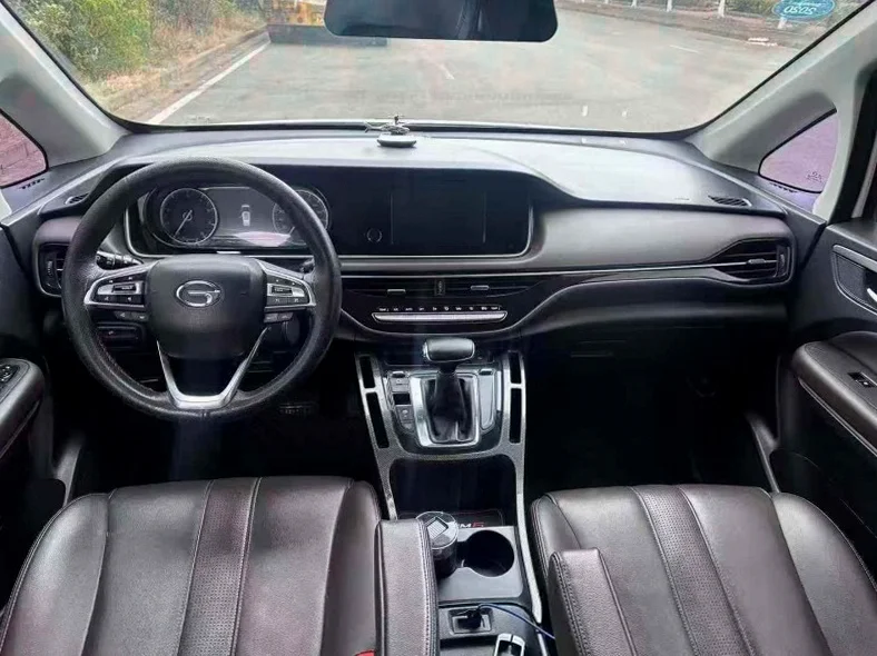 传祺M6 后面外观三