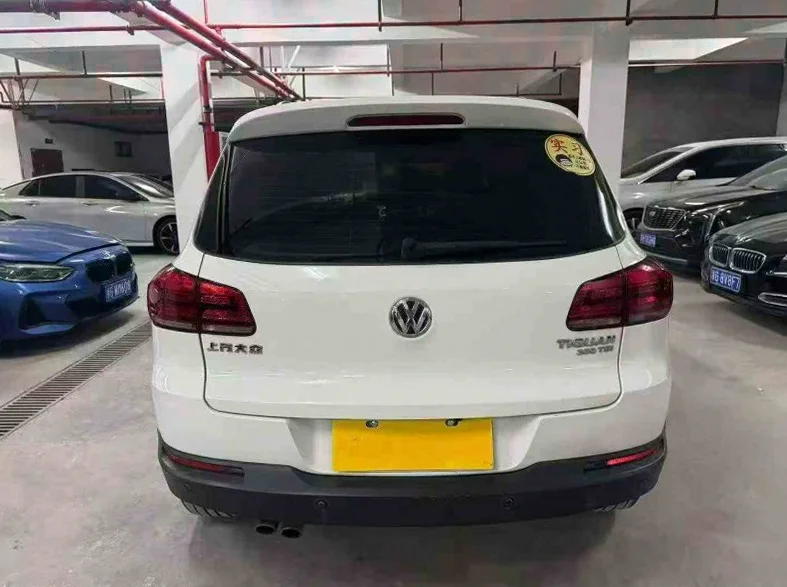 大众途观 驾驶室