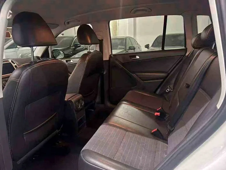 大众途观 后面外观三