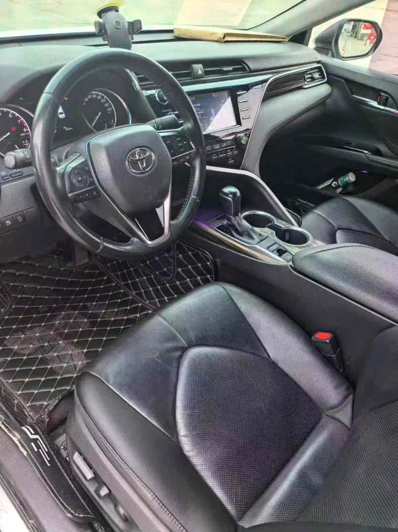 丰田凯美瑞 后面外观三