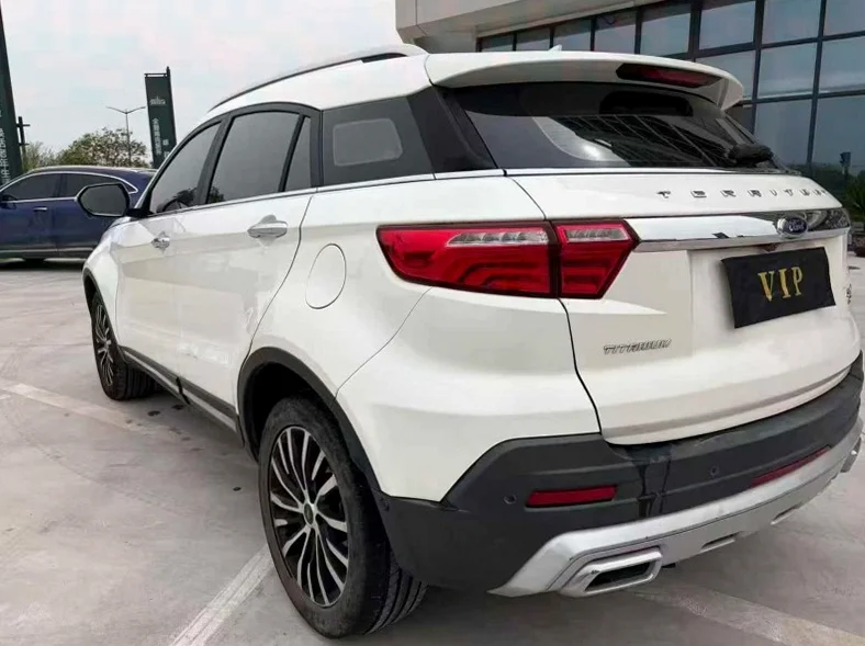 福特领界 内饰前排