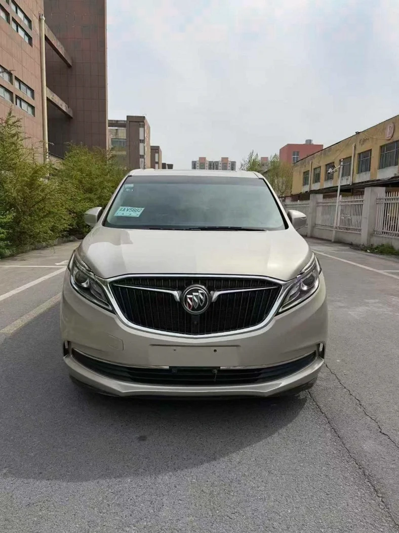 淮安2019年别克GL8大本车 正面外观一