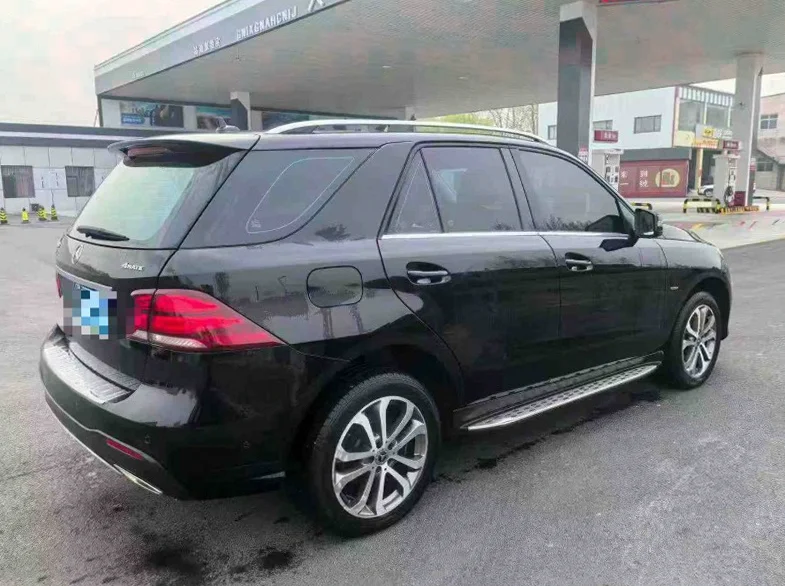 奔驰GLE 内饰前排