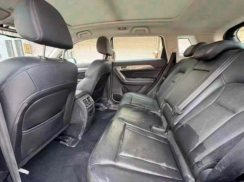 哈弗H6 后面外观一