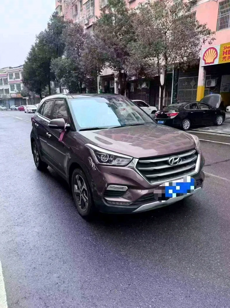 现代ix25 正面外观三