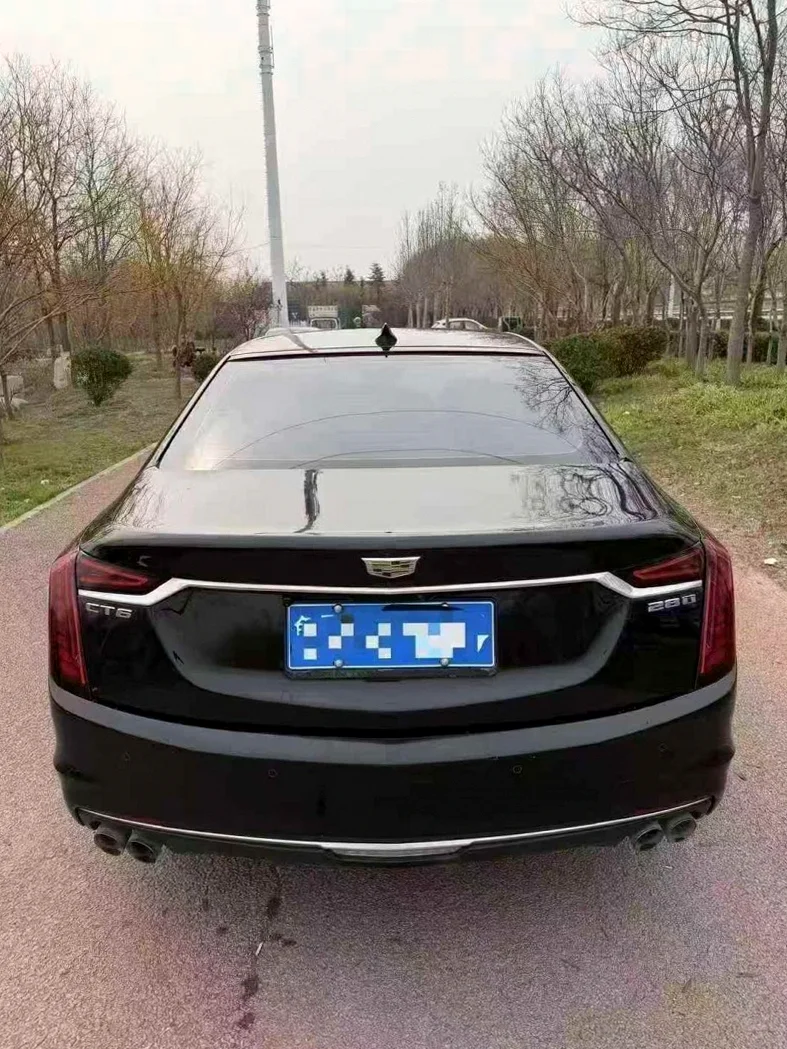 凯迪拉克CT6 内饰后排