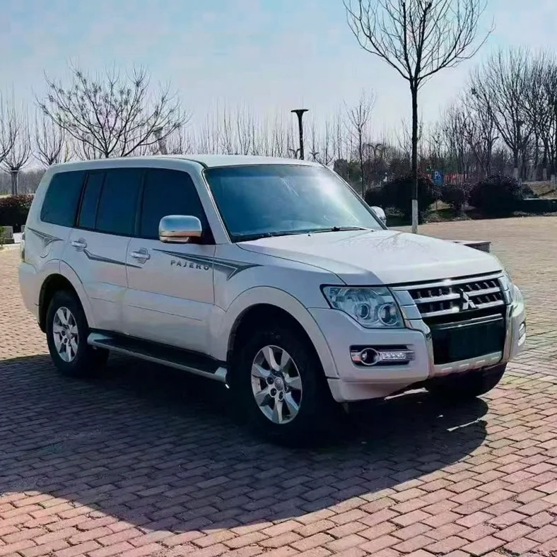 三菱帕杰罗 正面外观二