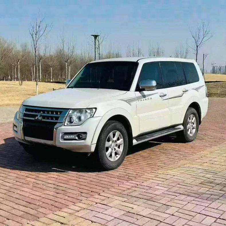 三菱帕杰罗 正面外观三