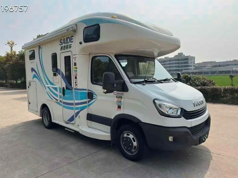 依维柯欧胜 正面外观二