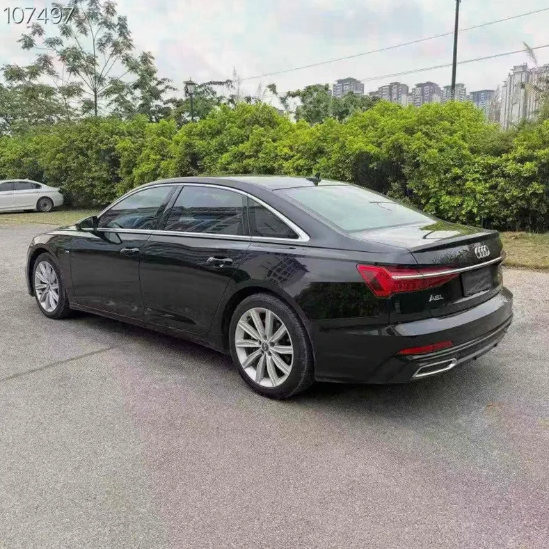 奥迪A6L 后面外观三