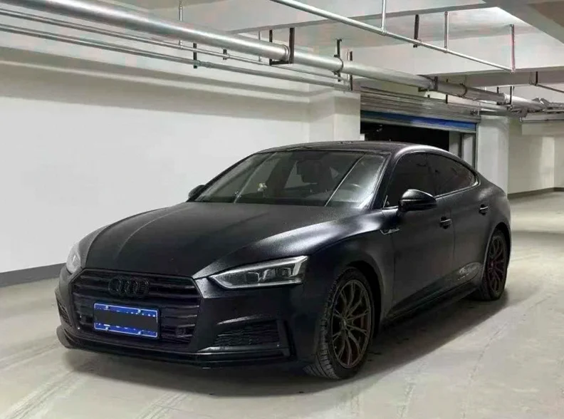 奥迪A5 正面外观三