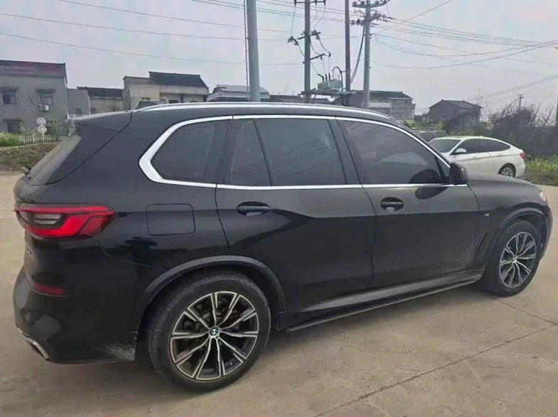 宝马X5 内饰后排