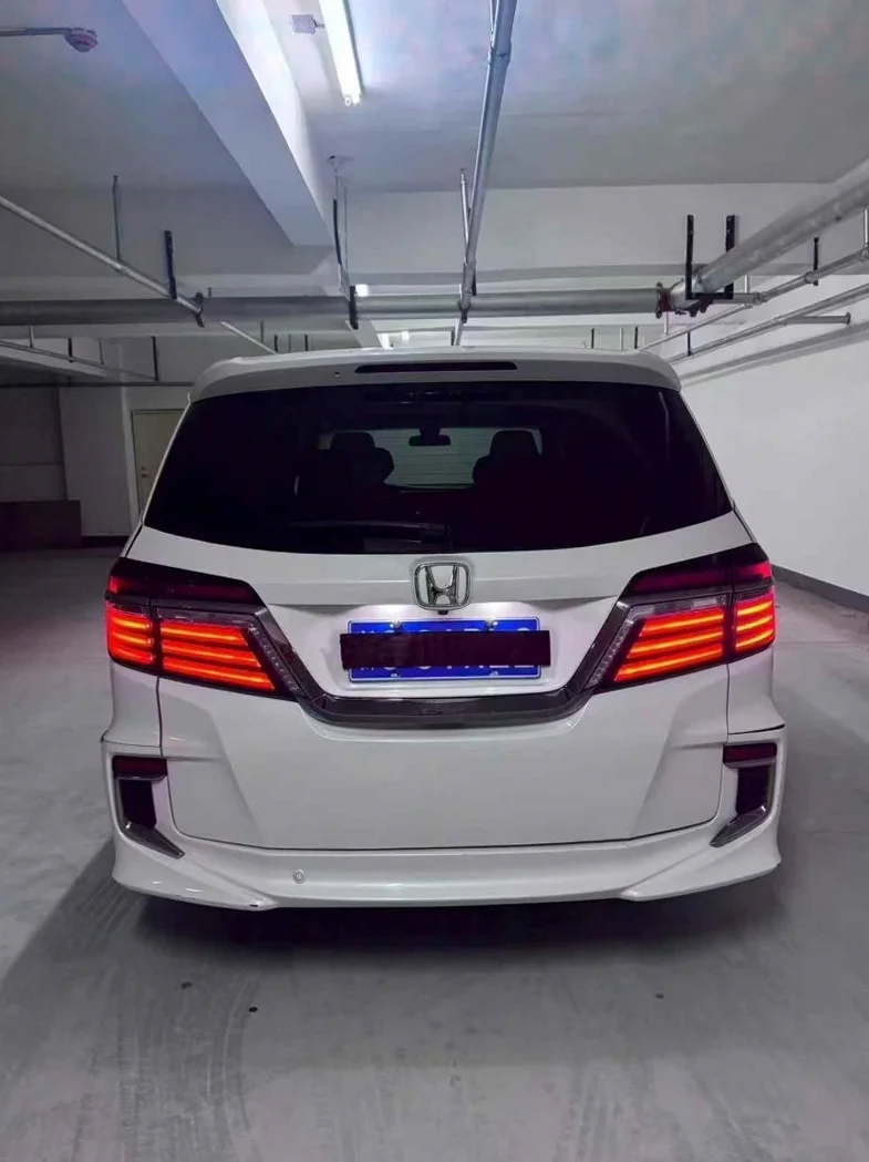 本田艾力绅 驾驶室