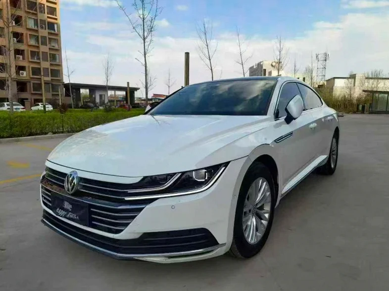 大众CC 正面外观三