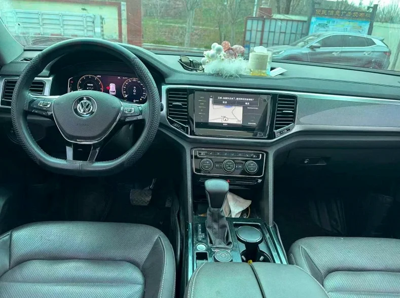 大众途昂 后面外观三