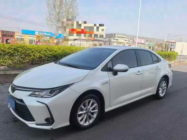 丰田卡罗拉 正面外观三