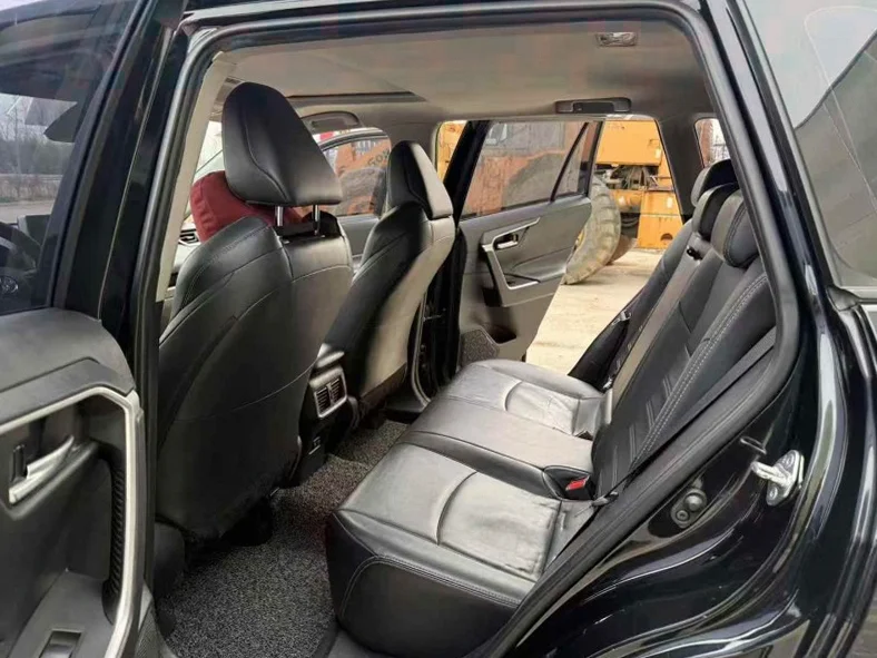 丰田威兰达 内饰前排