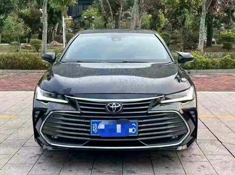 20年丰田亚洲龙2.5L尊贵版