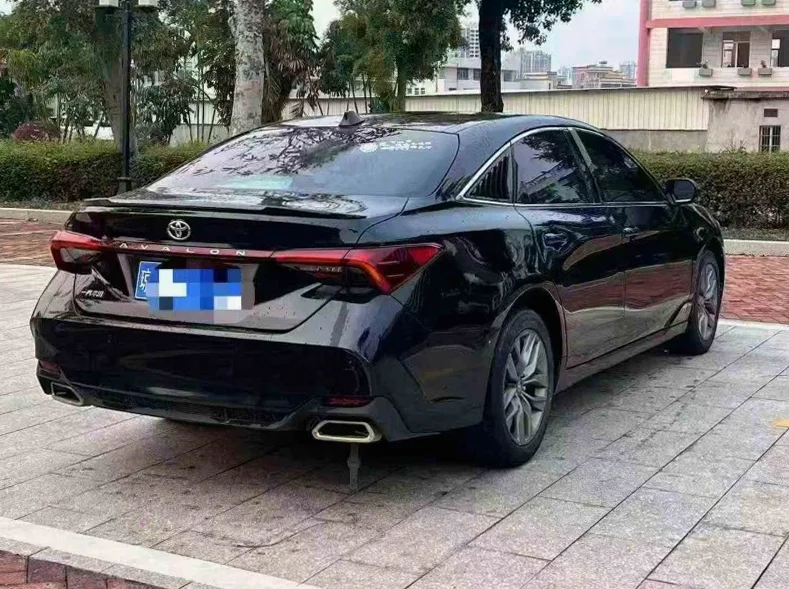 丰田亚洲龙 驾驶室