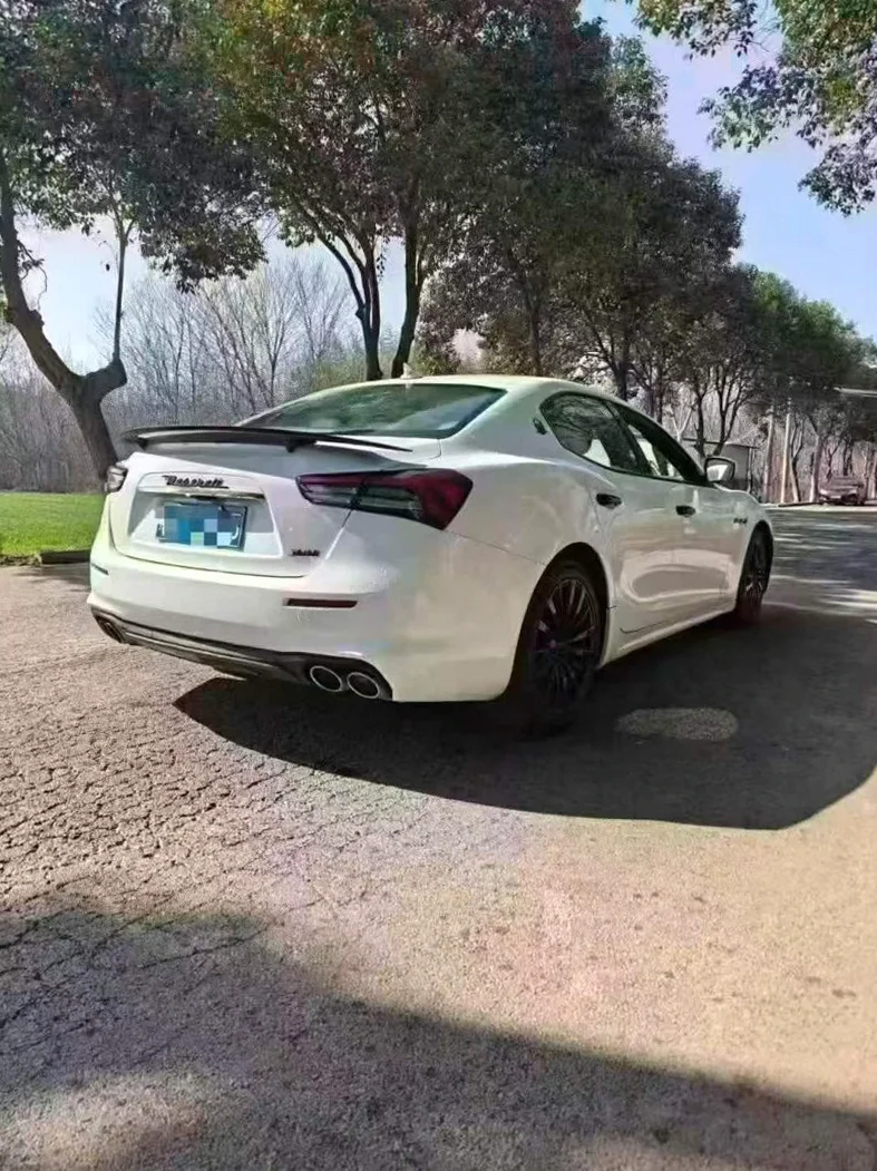 玛莎拉蒂Ghibli 内饰前排