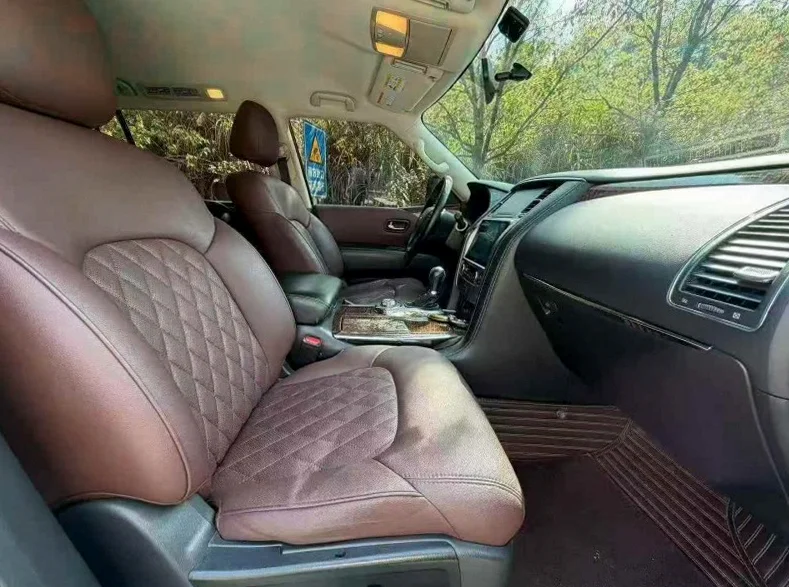 日产骊威 后面外观二